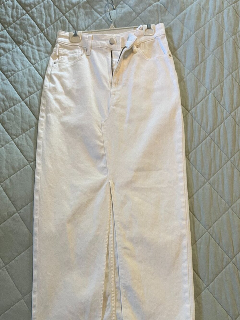 Good American Cream Denim Skirt